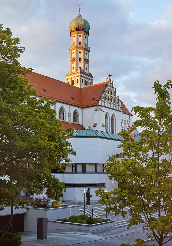 At the foot of the Basilica